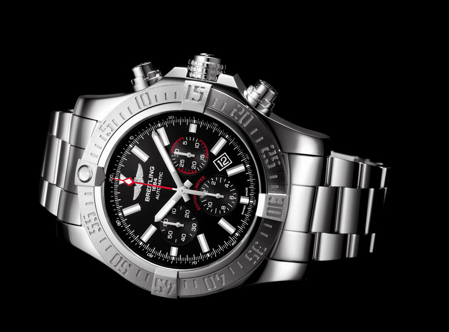 With the classical design features, this replica Breitling gives us a lot of surprise.